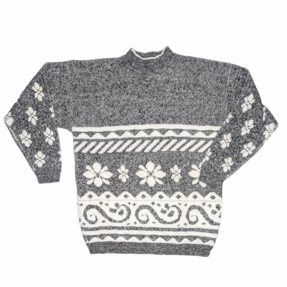 Vintage knit sweater Amanda Ashley gray white winter snowflake oversized large